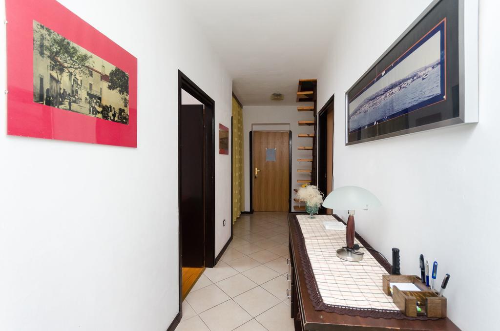 Apartment Bozena Punat Buitenkant foto