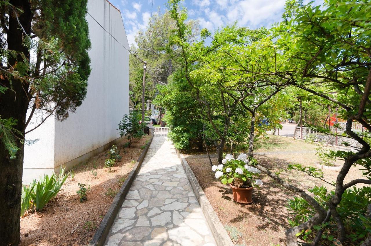 Apartment Bozena Punat Buitenkant foto